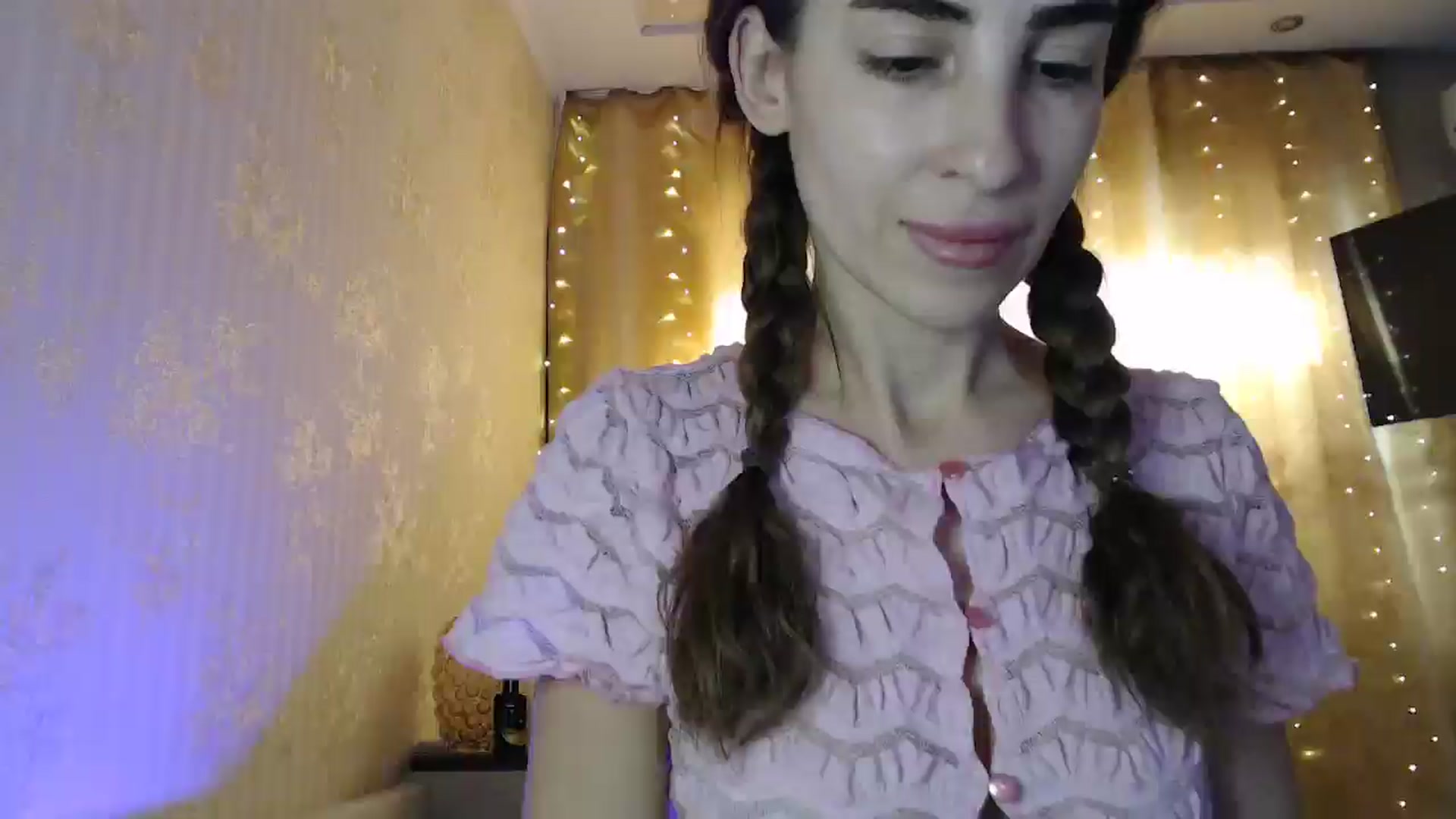 Gallery image thumbnail from Nora_Sweet's myfreecams stream on, 02/26/2025, 12:08 image 16 of 20