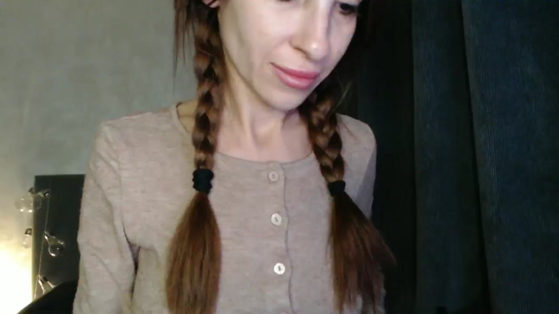 Gallery image thumbnail from Nora_Sweet's myfreecams stream on, 03/25/2025, 19:35 image 6 of 20