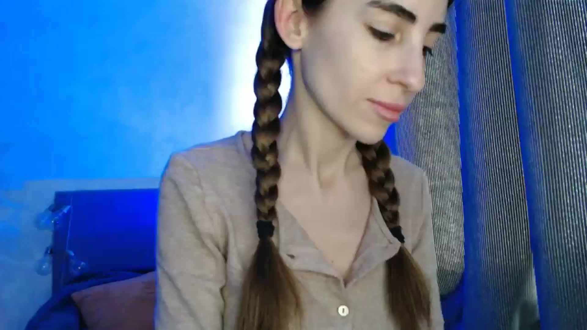 Gallery image thumbnail from Nora_Sweet's myfreecams stream on, 03/26/2025, 10:07 image 19 of 20