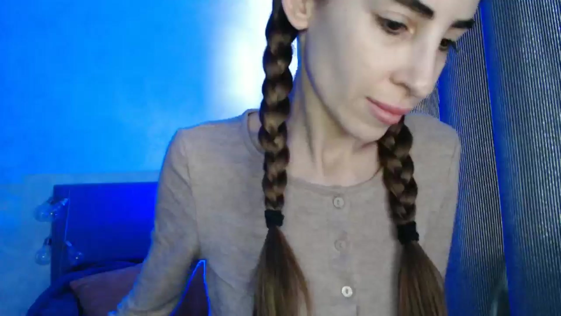 Gallery image thumbnail from Nora_Sweet's myfreecams stream on, 03/26/2025, 10:07 image 14 of 20