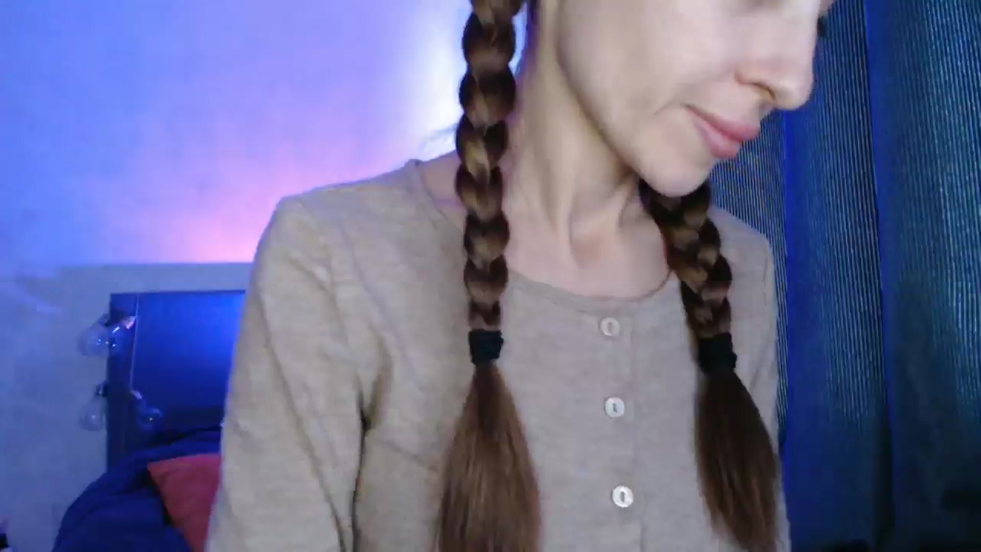 Gallery image thumbnail from Nora_Sweet's myfreecams stream on, 03/26/2025, 13:22 image 14 of 20