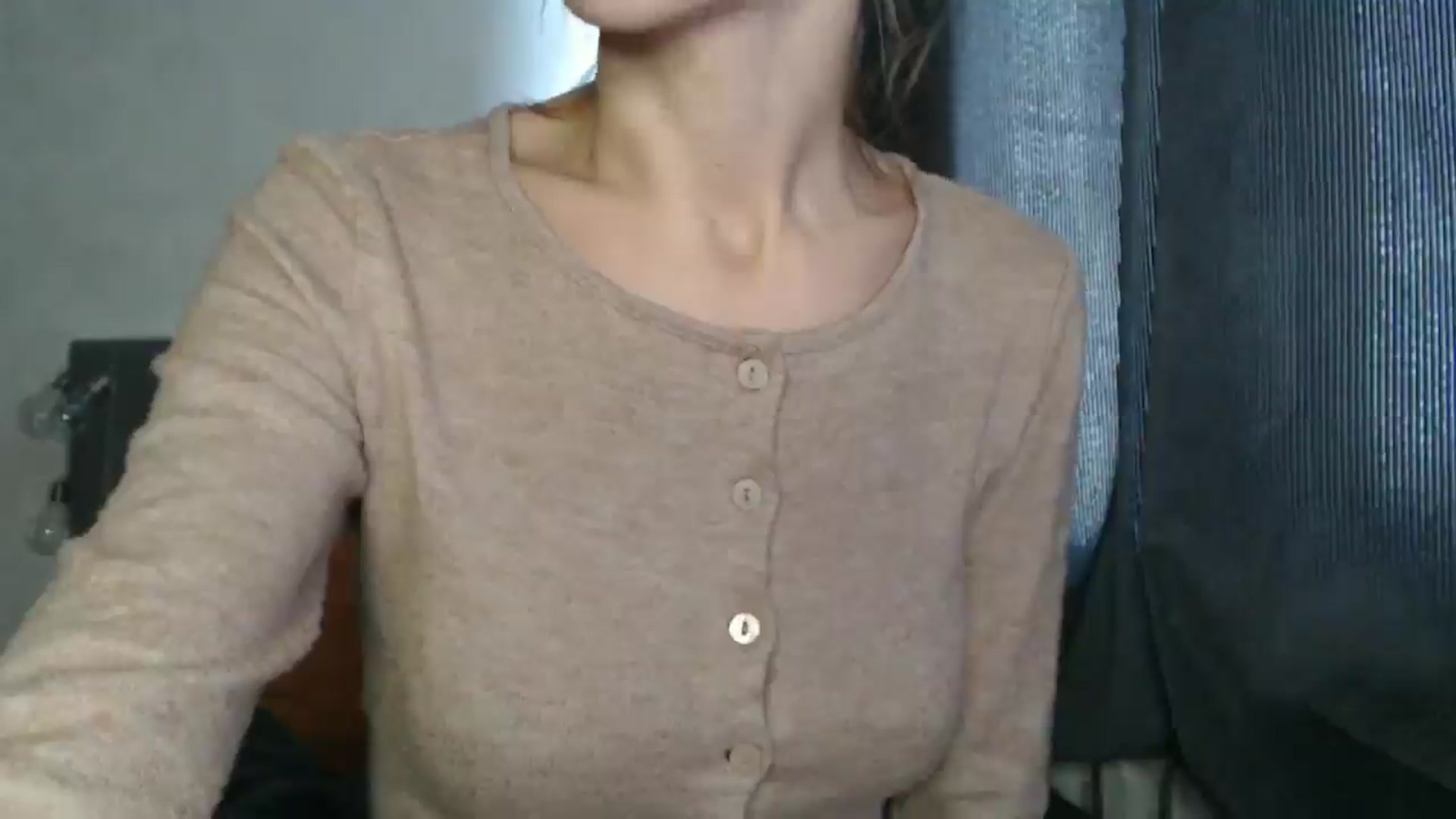 Gallery image thumbnail from Nora_Sweet's myfreecams stream on, 03/27/2025, 09:45 image 13 of 20