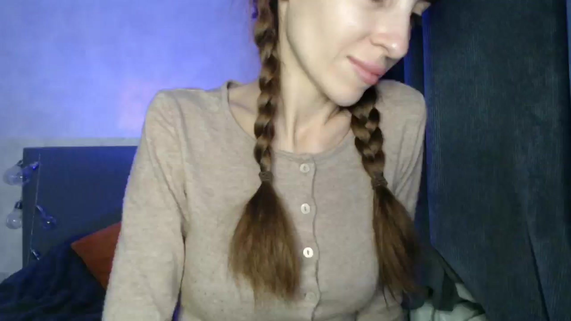 Gallery image thumbnail from Nora_Sweet's myfreecams stream on, 03/28/2025, 16:44 image 9 of 20
