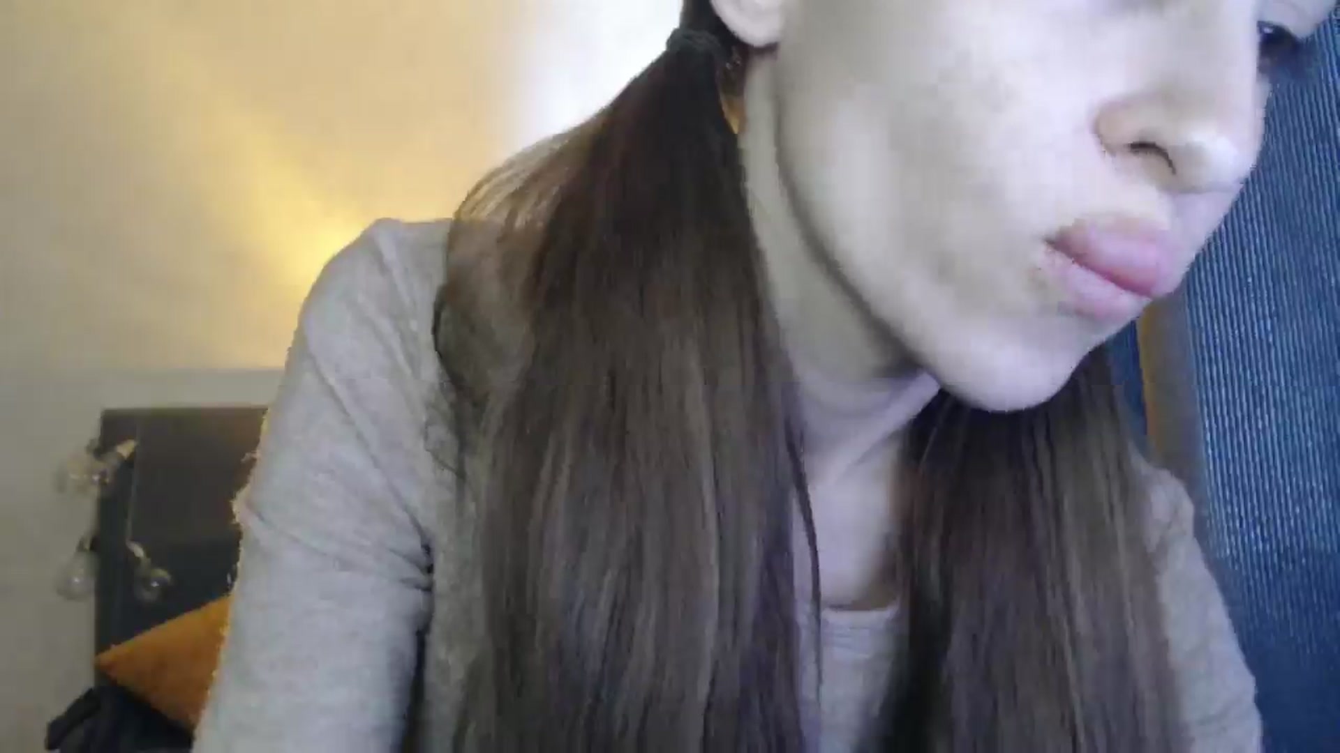Gallery image thumbnail from Nora_Sweet's myfreecams stream on, 04/01/2025, 11:09 image 6 of 20
