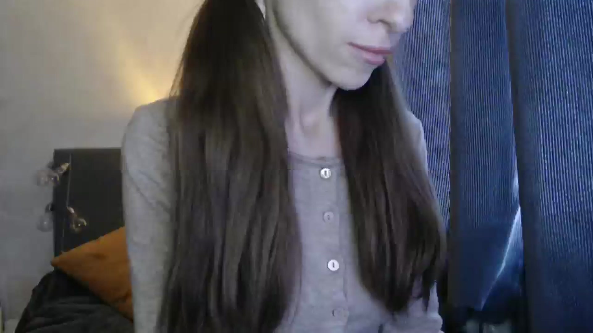Gallery image thumbnail from Nora_Sweet's myfreecams stream on, 04/01/2025, 11:37 image 15 of 20