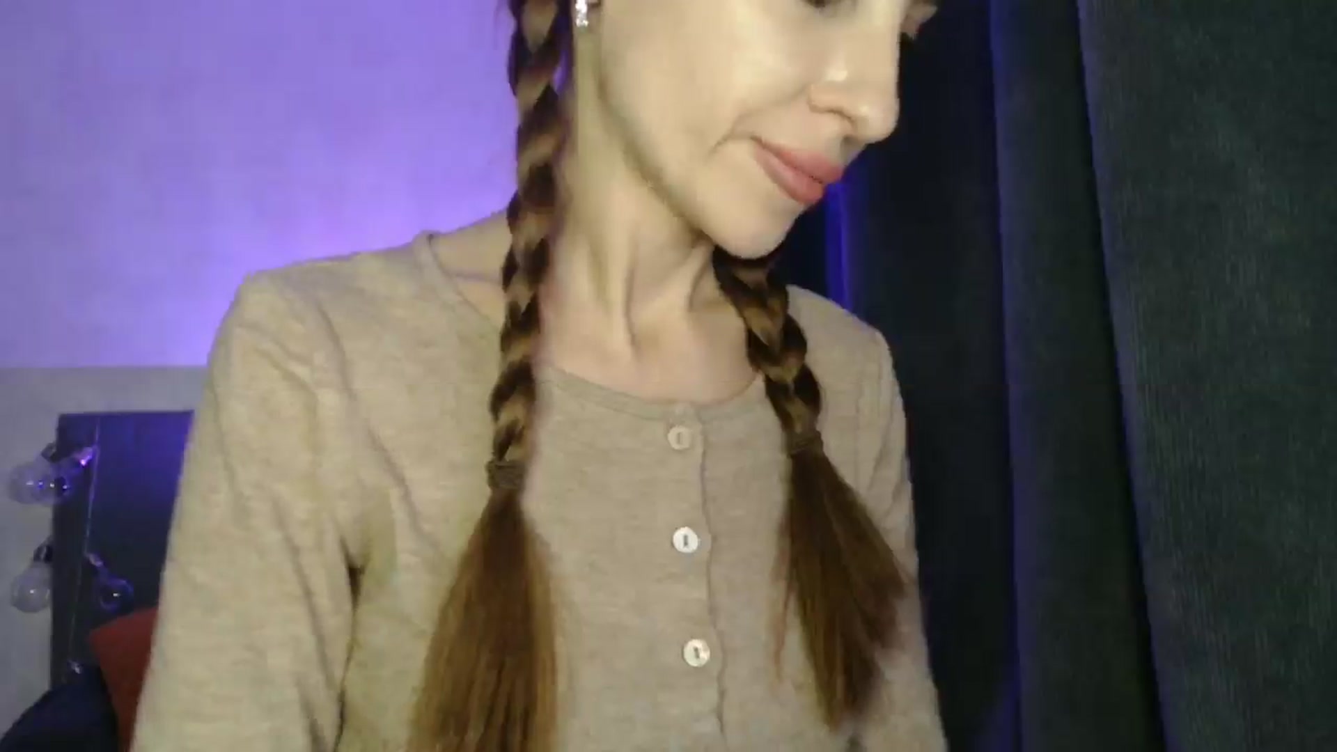 Gallery image thumbnail from Nora_Sweet's myfreecams stream on, 04/03/2025, 16:29 image 5 of 20