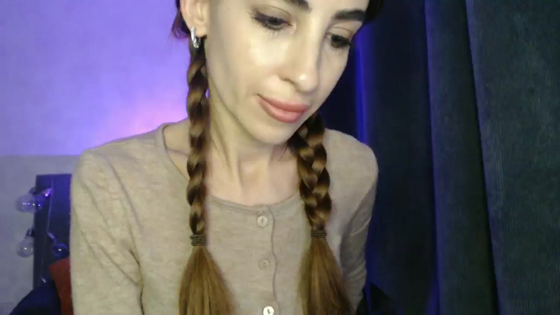 Gallery image thumbnail from Nora_Sweet's myfreecams stream on, 04/03/2025, 16:29 image 20 of 20