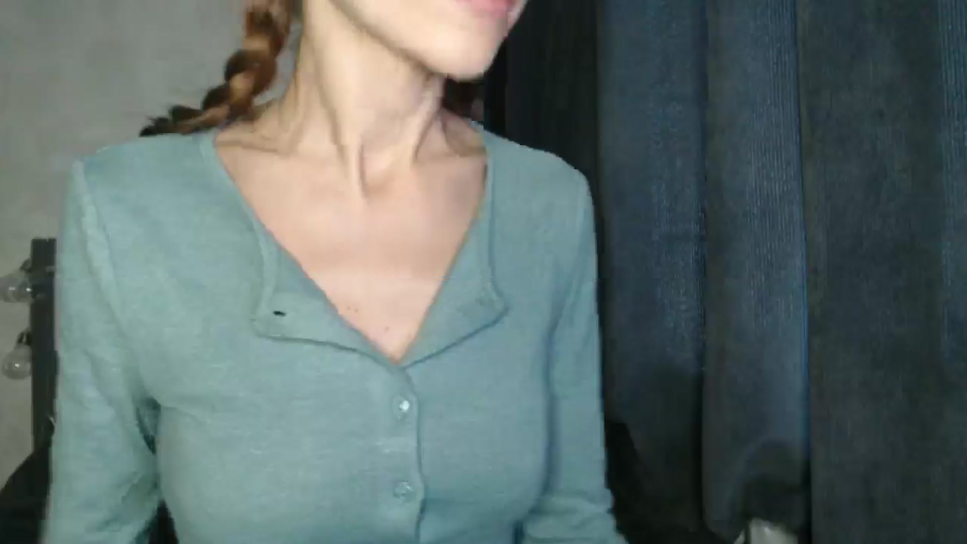 Gallery image thumbnail from Nora_Sweet's myfreecams stream on, 04/06/2025, 11:07 image 4 of 20