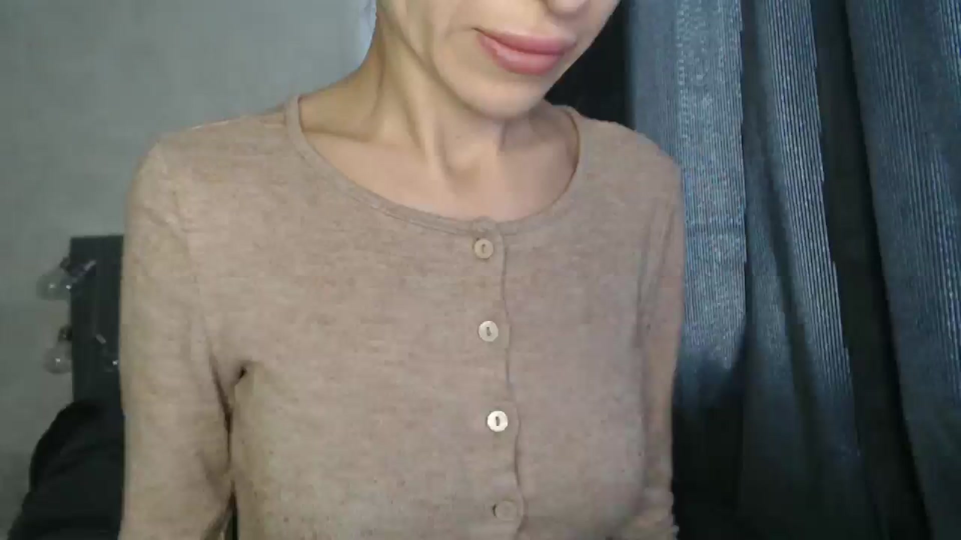 Gallery image thumbnail from Nora_Sweet's myfreecams stream on, 04/10/2025, 10:12 image 10 of 20