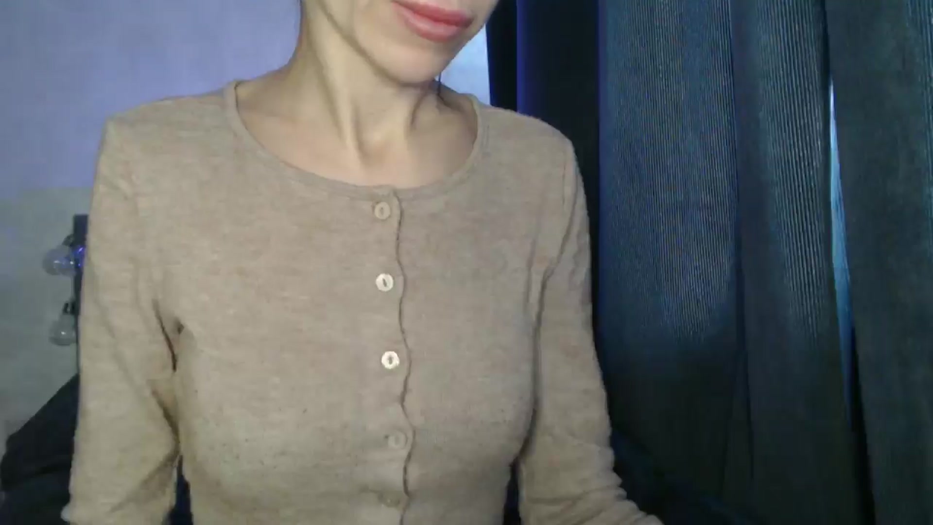 Gallery image thumbnail from Nora_Sweet's myfreecams stream on, 04/12/2025, 11:24 image 18 of 20