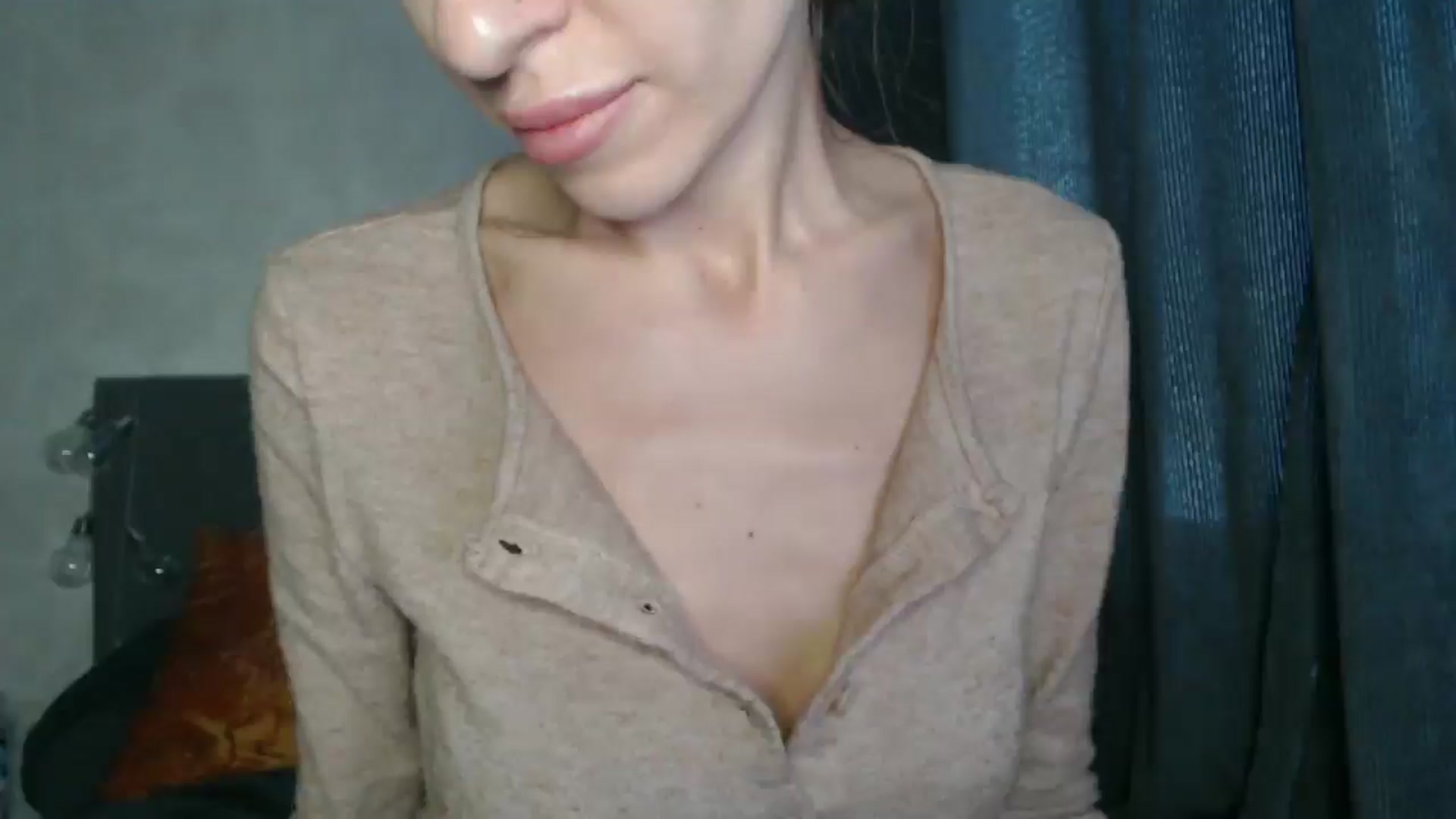 Gallery image thumbnail from Nora_Sweet's myfreecams stream on, 04/13/2025, 11:36 image 4 of 20