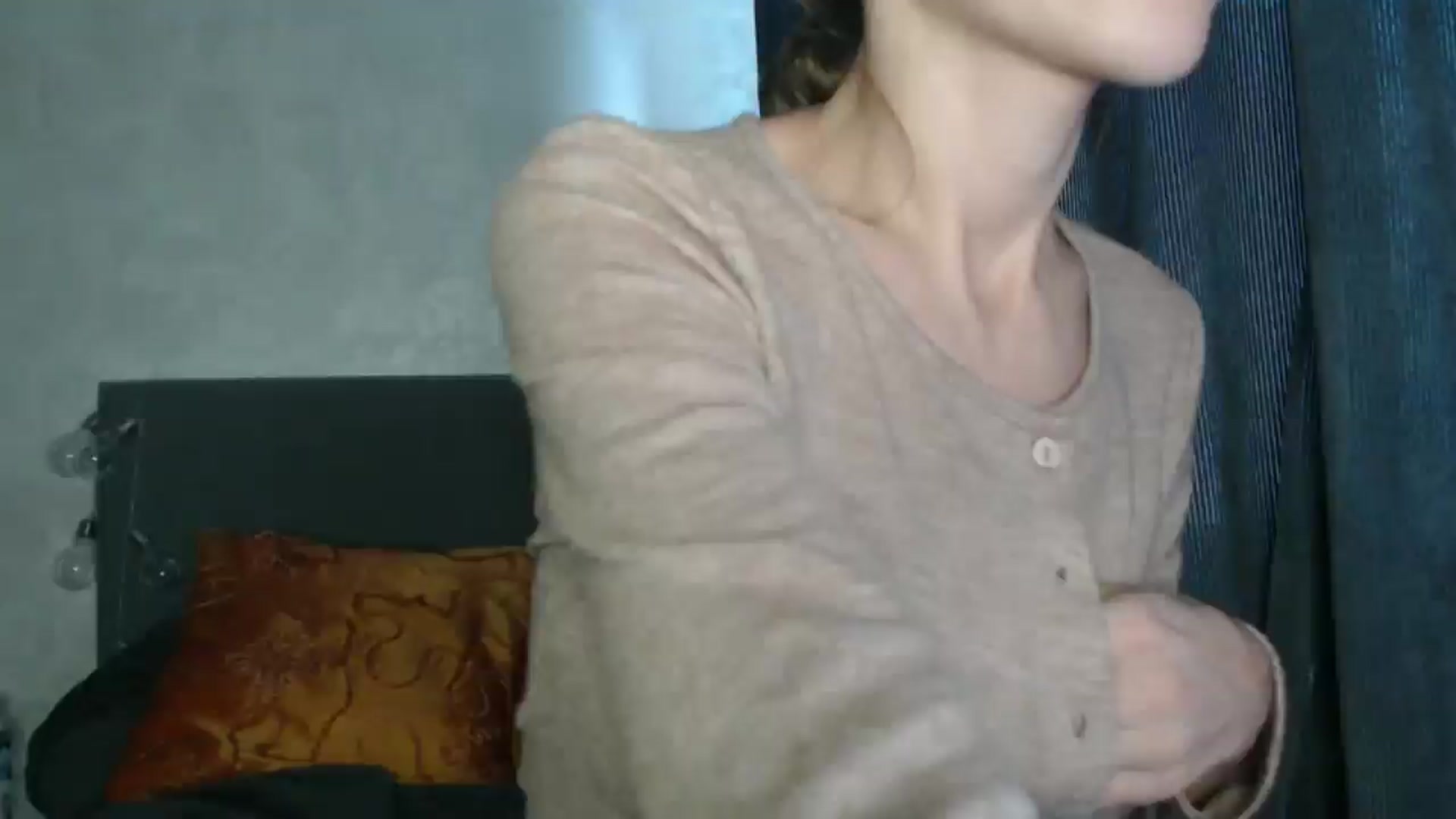 Gallery image thumbnail from Nora_Sweet's myfreecams stream on, 04/13/2025, 11:36 image 3 of 20