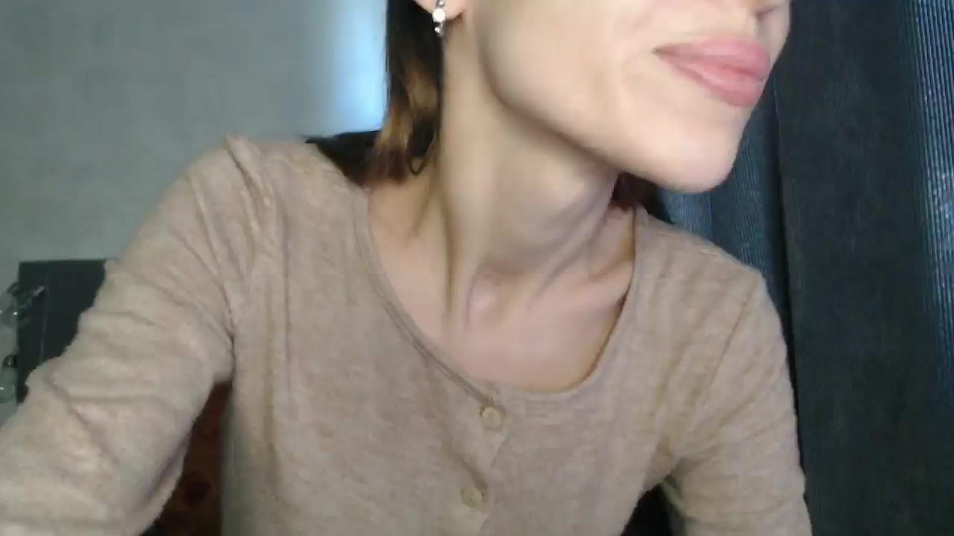 Gallery image thumbnail from Nora_Sweet's myfreecams stream on, 04/14/2025, 11:00 image 4 of 20