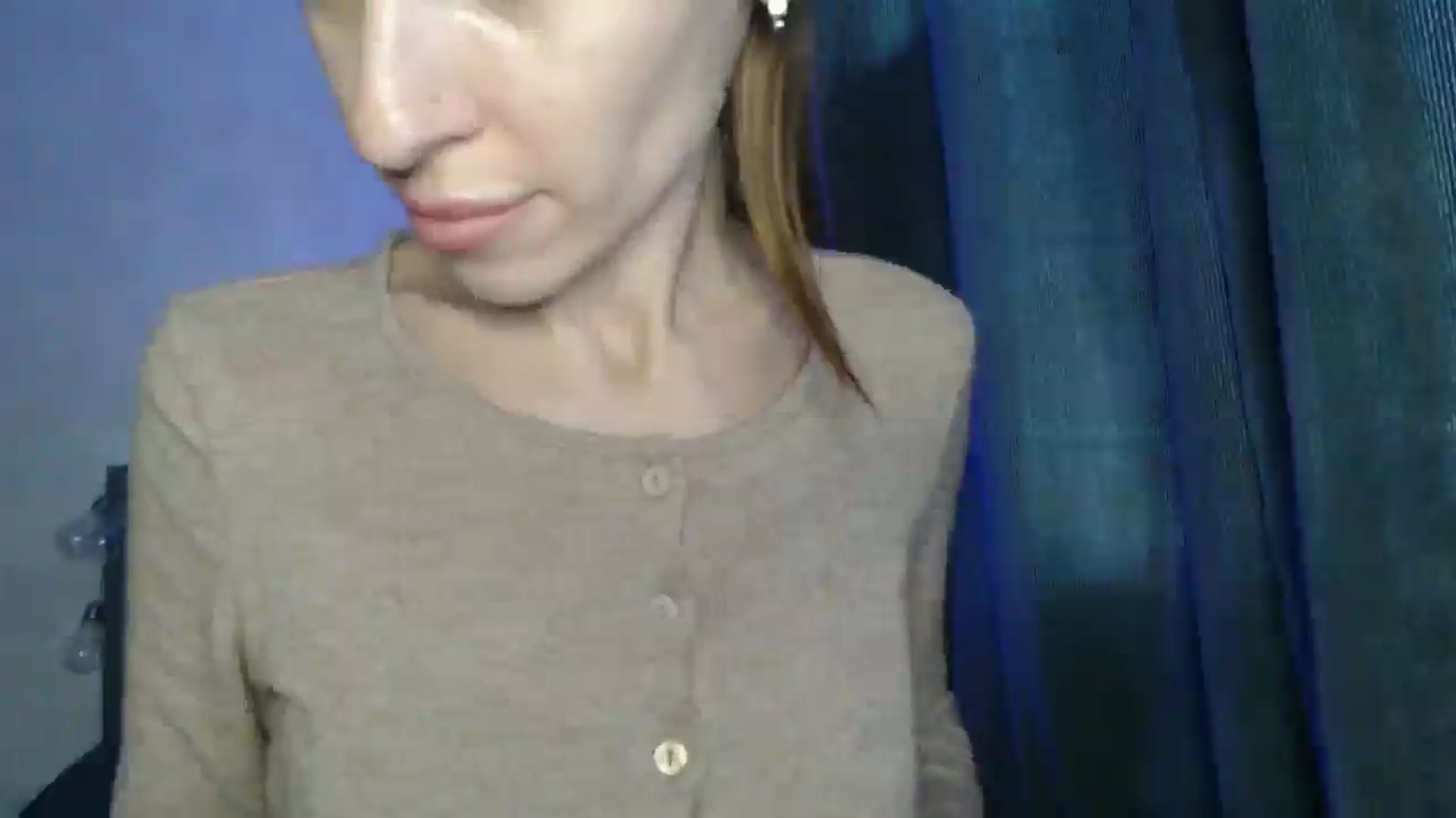 Gallery image thumbnail from Nora_Sweet's myfreecams stream on, 04/14/2025, 11:57 image 12 of 20