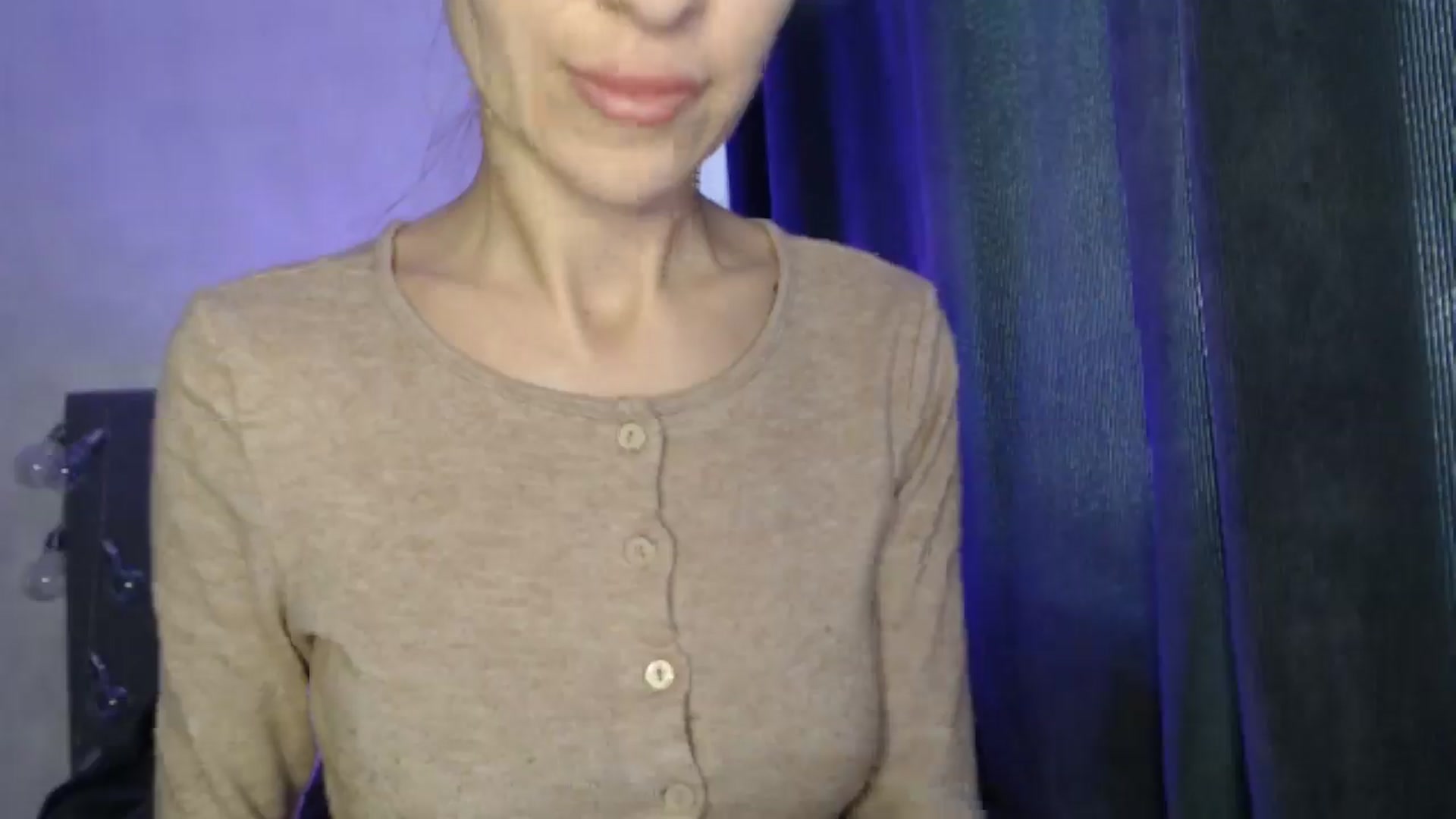 Gallery image thumbnail from Nora_Sweet's myfreecams stream on, 04/19/2025, 10:46 image 16 of 20