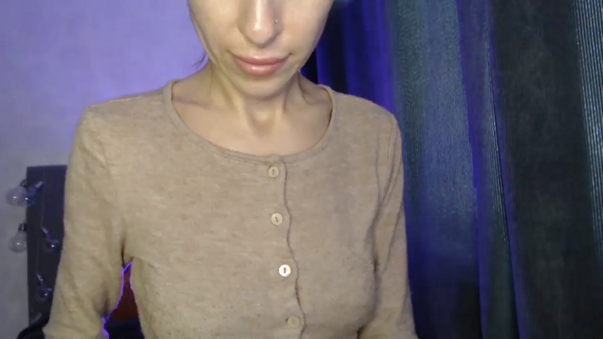 Gallery image thumbnail from Nora_Sweet's myfreecams stream on, 04/19/2025, 10:46 image 9 of 20