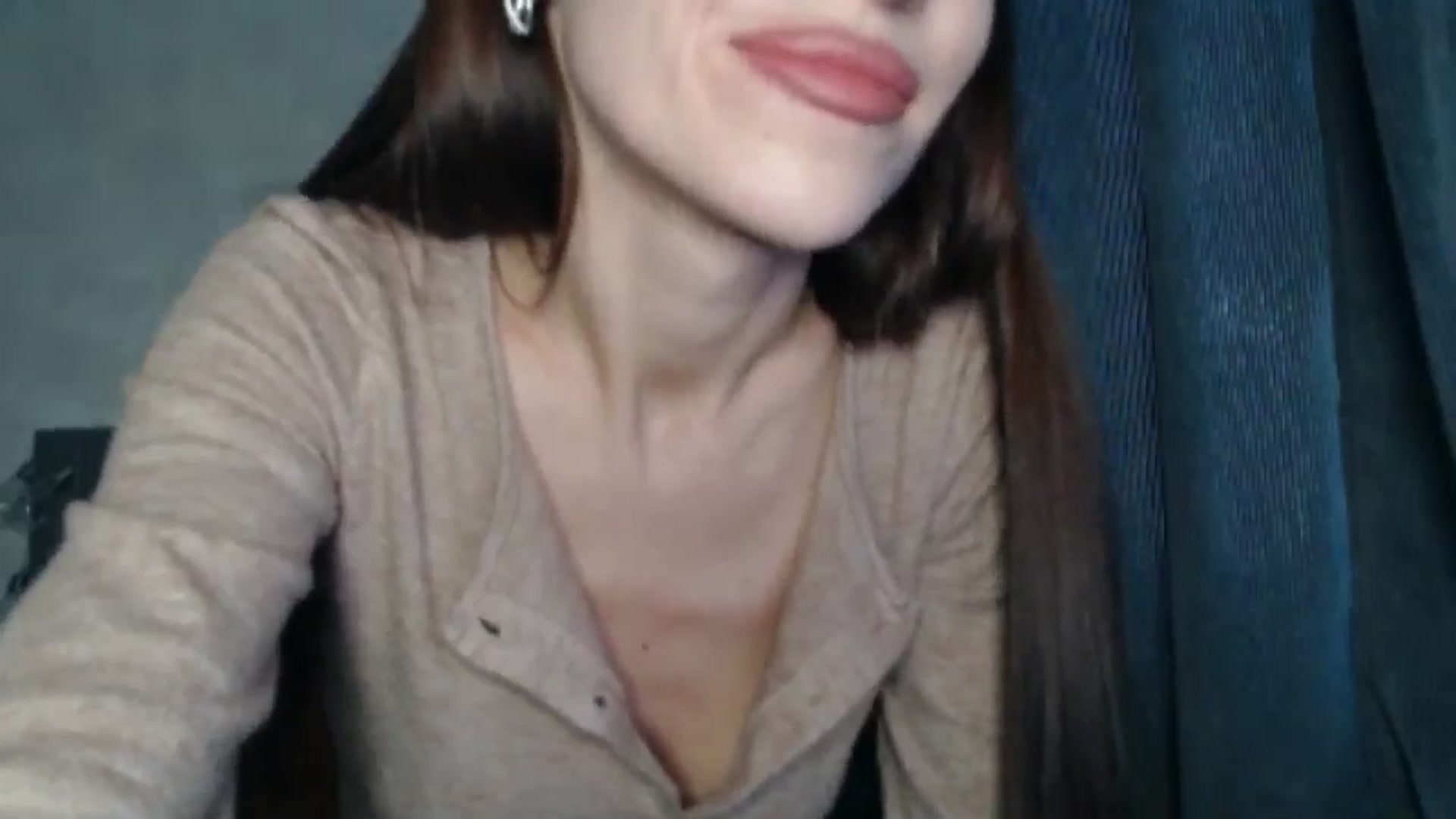 Gallery image thumbnail from Nora_Sweet's myfreecams stream on, 04/21/2025, 11:52 image 13 of 20