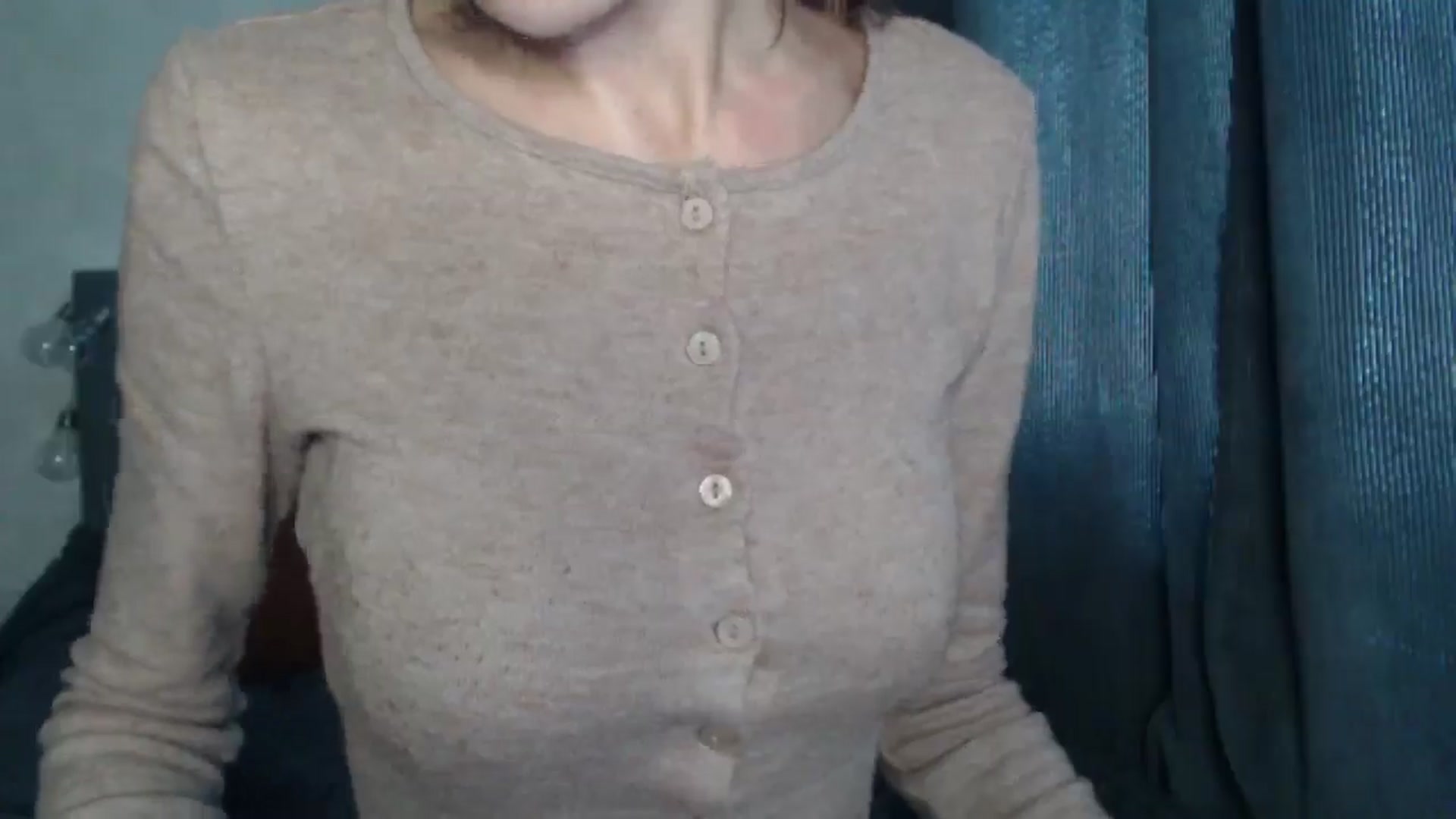 Gallery image thumbnail from Nora_Sweet's myfreecams stream on, 04/22/2025, 08:36 image 15 of 20