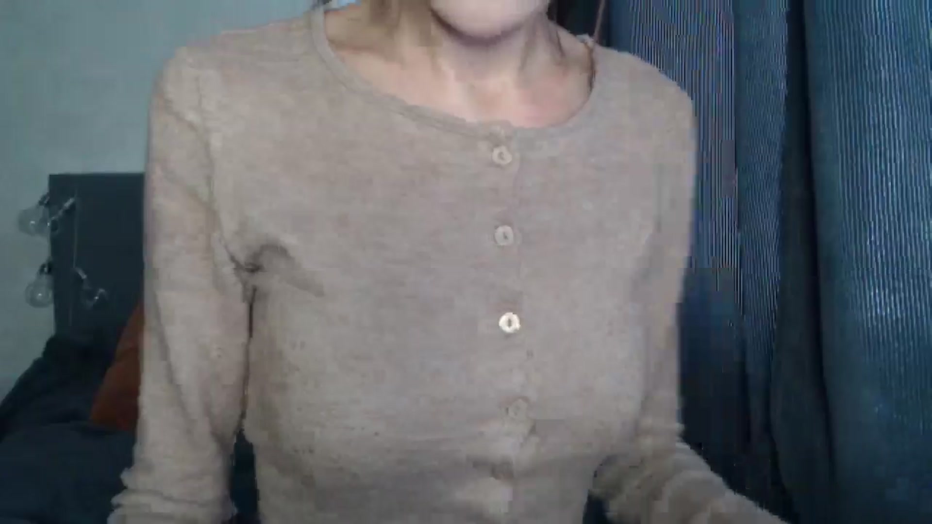 Gallery image thumbnail from Nora_Sweet's myfreecams stream on, 04/22/2025, 08:36 image 9 of 20