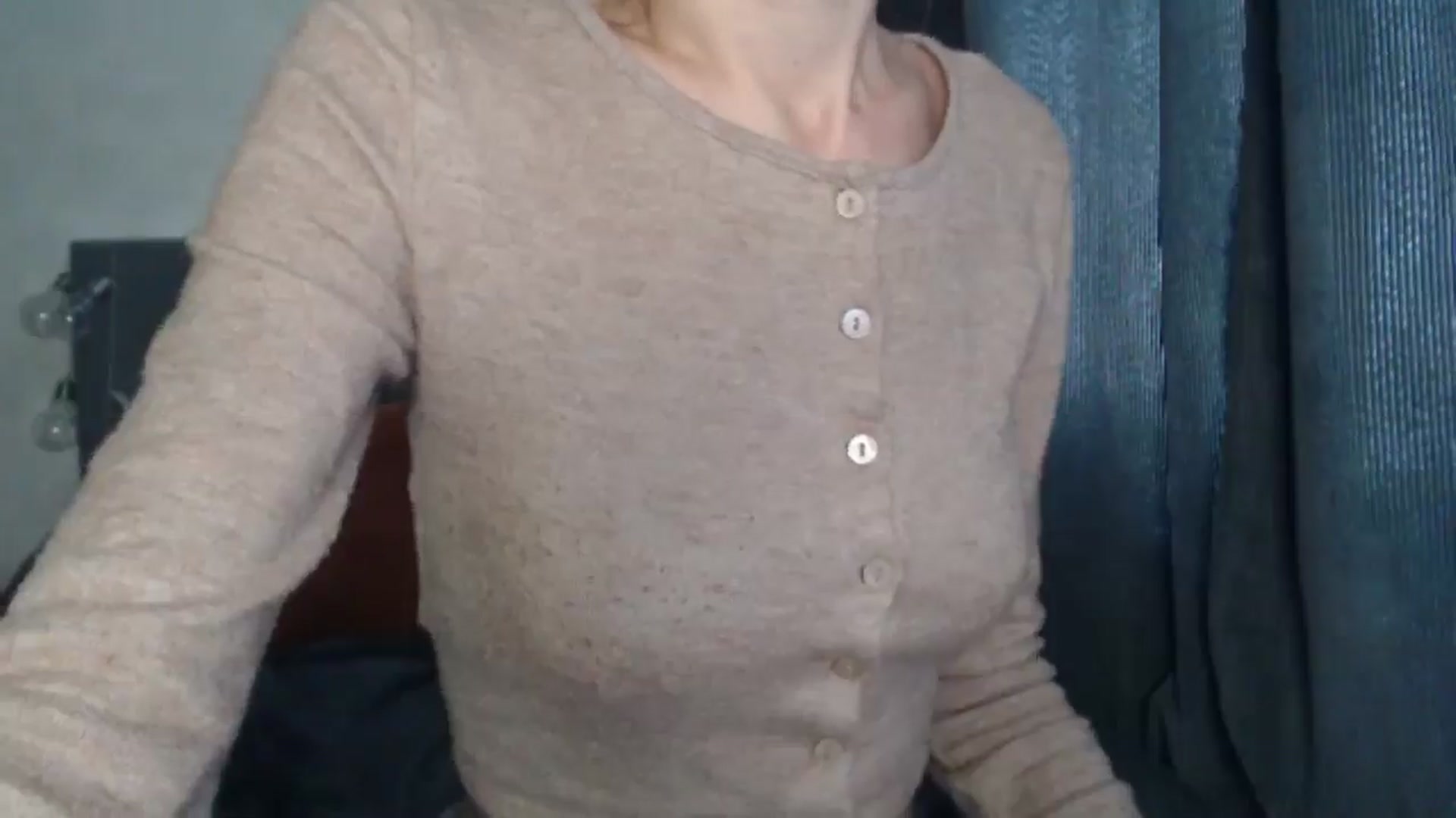 Gallery image thumbnail from Nora_Sweet's myfreecams stream on, 04/22/2025, 08:36 image 13 of 20