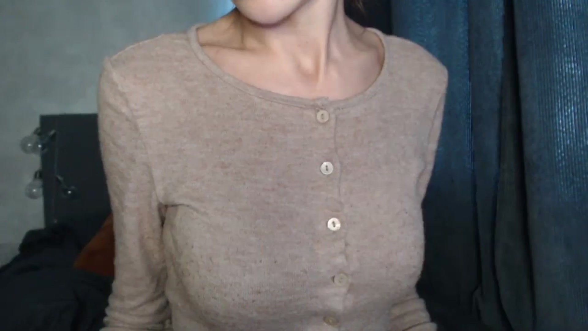 Gallery image thumbnail from Nora_Sweet's myfreecams stream on, 04/22/2025, 10:45 image 7 of 20
