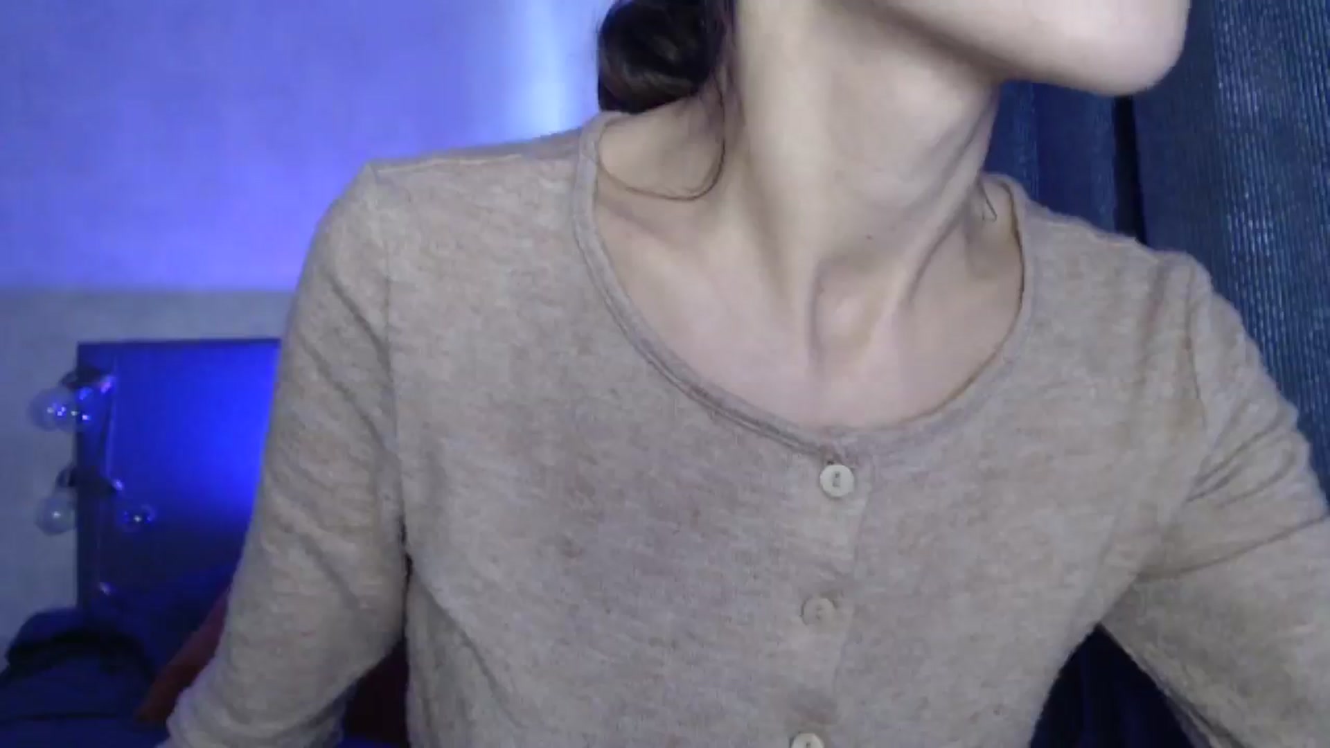 Gallery image thumbnail from Nora_Sweet's myfreecams stream on, 04/22/2025, 11:33 image 9 of 20