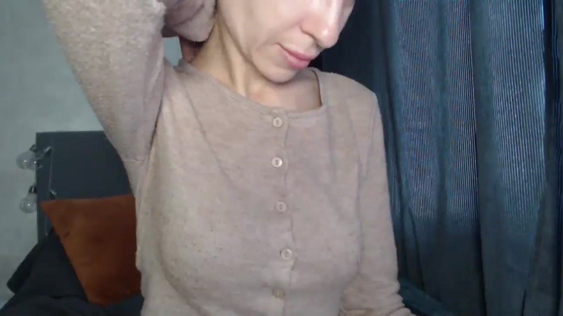 Gallery image thumbnail from Nora_Sweet's myfreecams stream on, 04/24/2025, 09:23 image 19 of 20