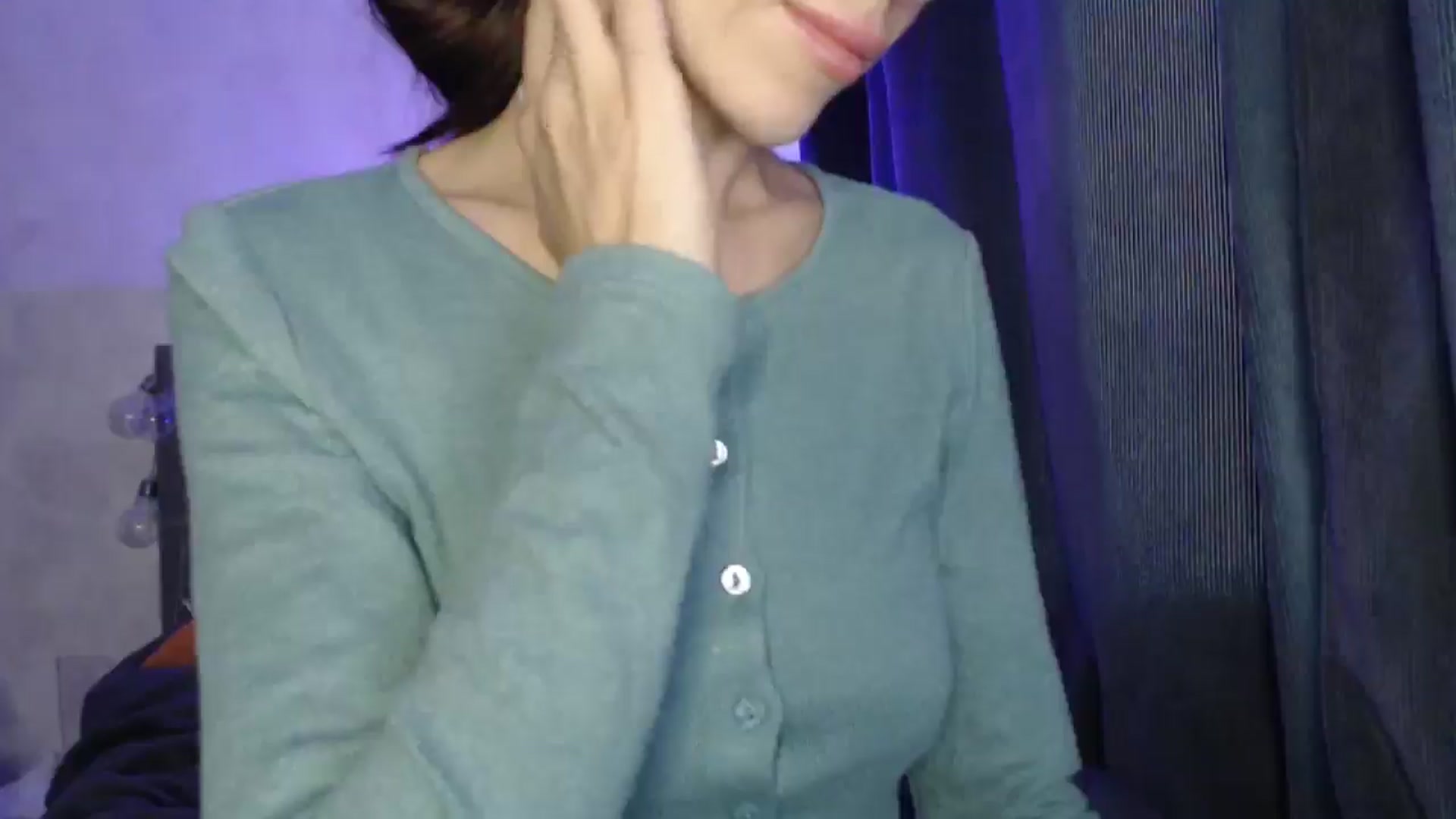 Gallery image thumbnail from Nora_Sweet's myfreecams stream on, 04/28/2025, 10:17 image 13 of 20