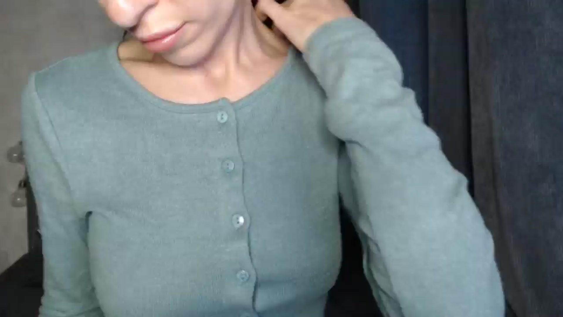 Gallery image thumbnail from Nora_Sweet's myfreecams stream on, 04/28/2025, 16:09 image 1 of 20