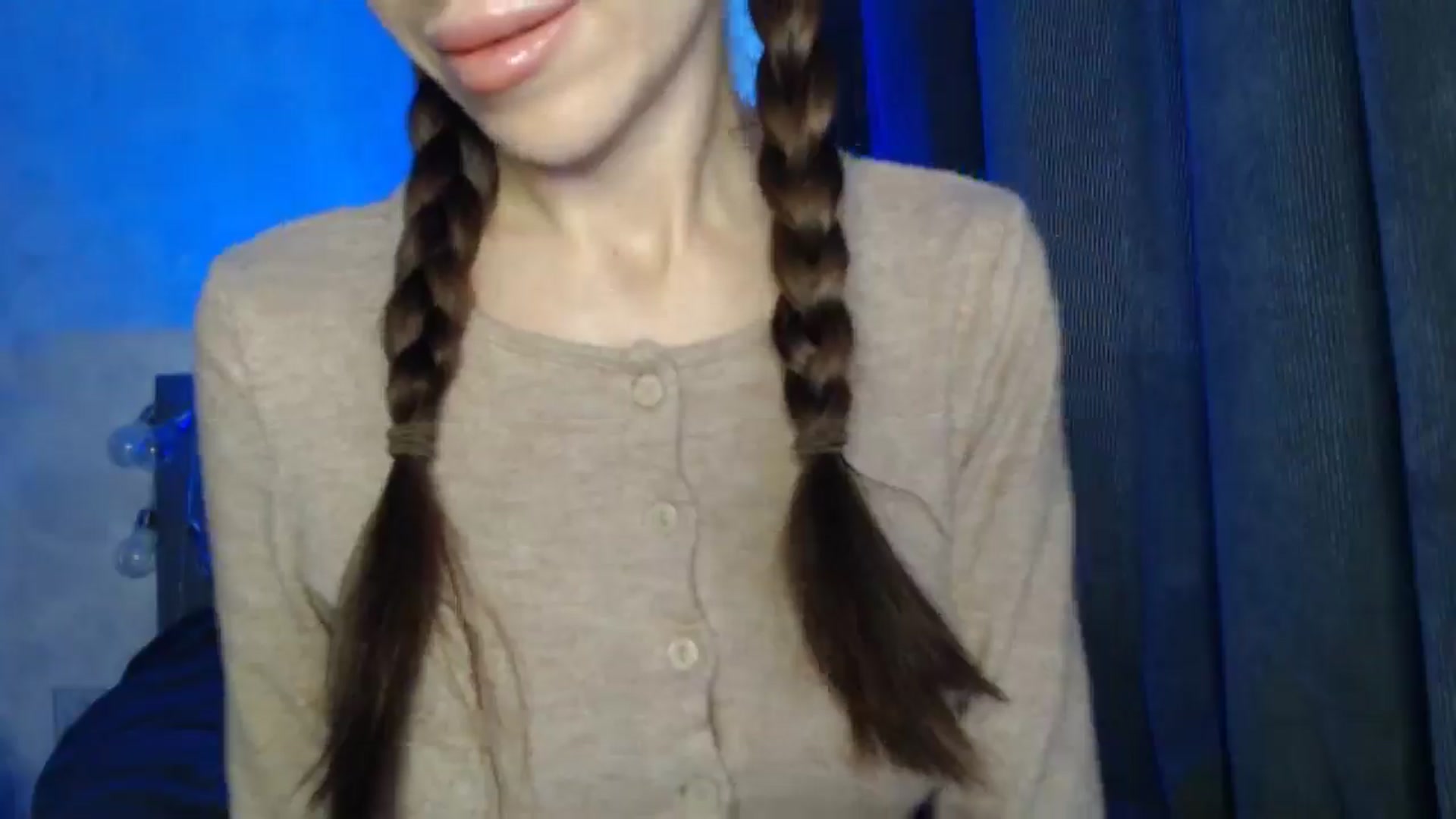 Gallery image thumbnail from Nora_Sweet's myfreecams stream on, 04/29/2025, 10:33 image 7 of 20