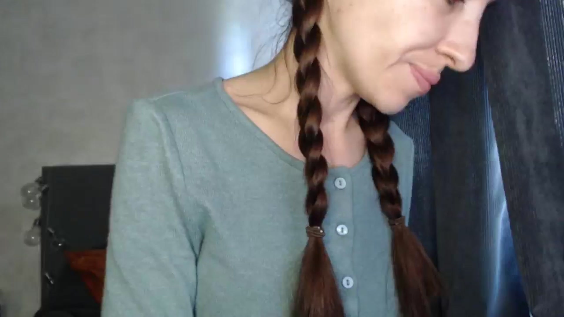 Gallery image thumbnail from Nora_Sweet's myfreecams stream on, 05/01/2025, 11:34 image 6 of 20