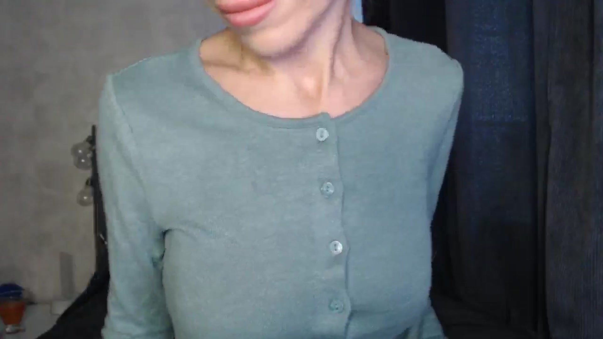 Gallery image thumbnail from Nora_Sweet's myfreecams stream on, 05/02/2025, 13:07 image 13 of 20