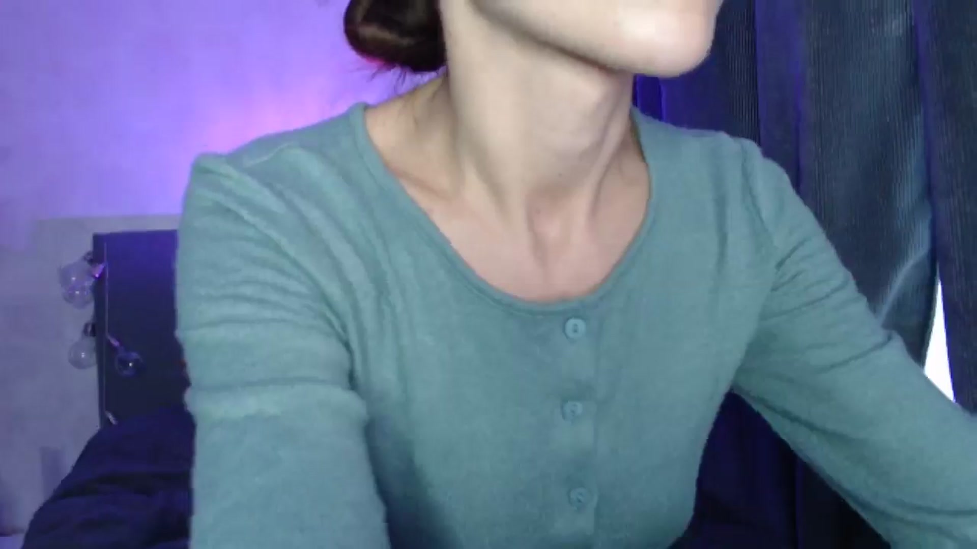 Gallery image thumbnail from Nora_Sweet's myfreecams stream on, 05/04/2025, 14:32 image 4 of 20
