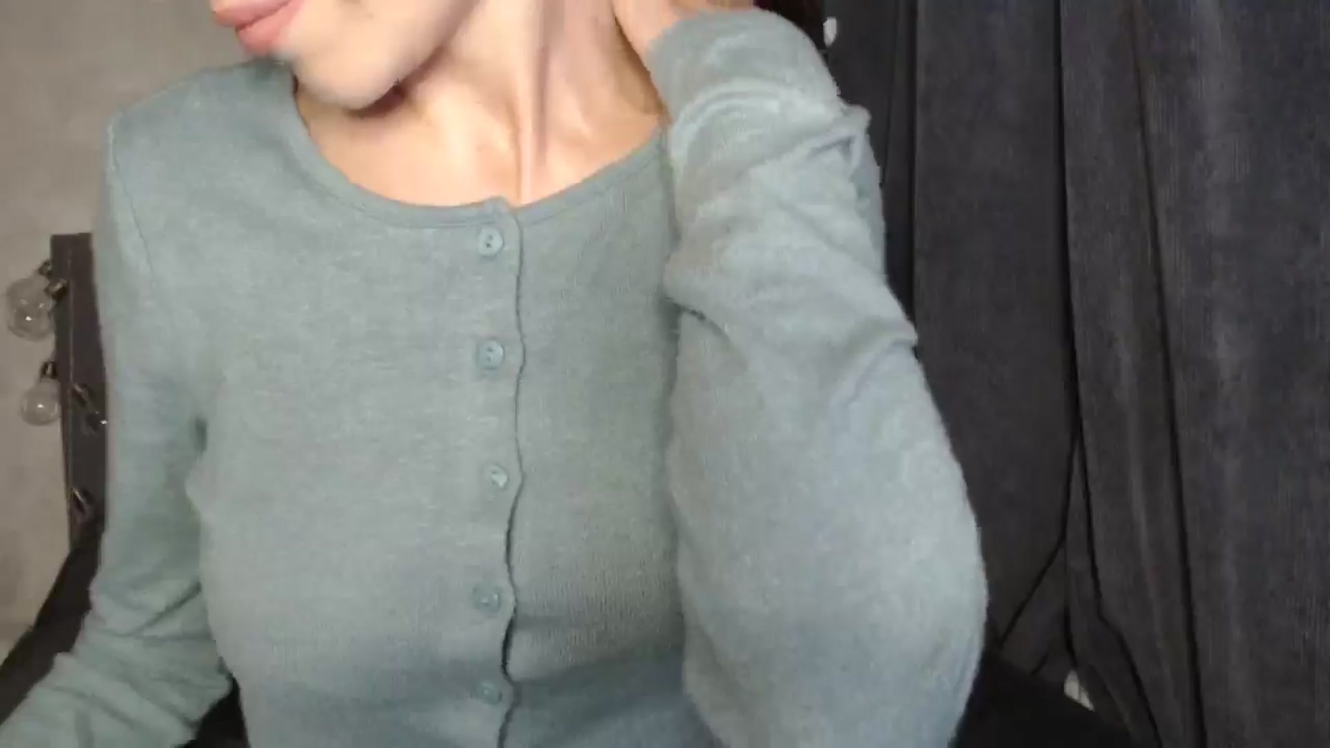 Gallery image thumbnail from Nora_Sweet's myfreecams stream on, 05/06/2025, 16:40 image 8 of 20