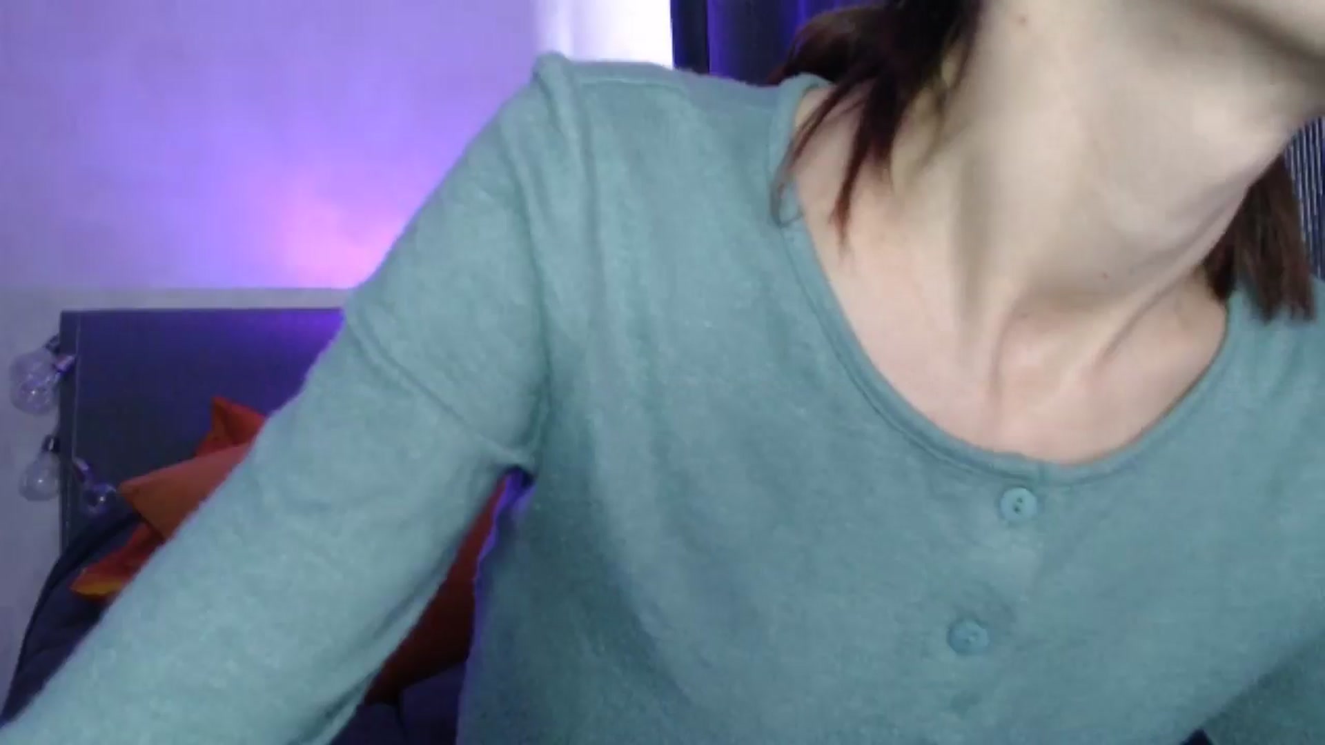 Gallery image thumbnail from Nora_Sweet's myfreecams stream on, 05/07/2025, 08:59 image 15 of 20