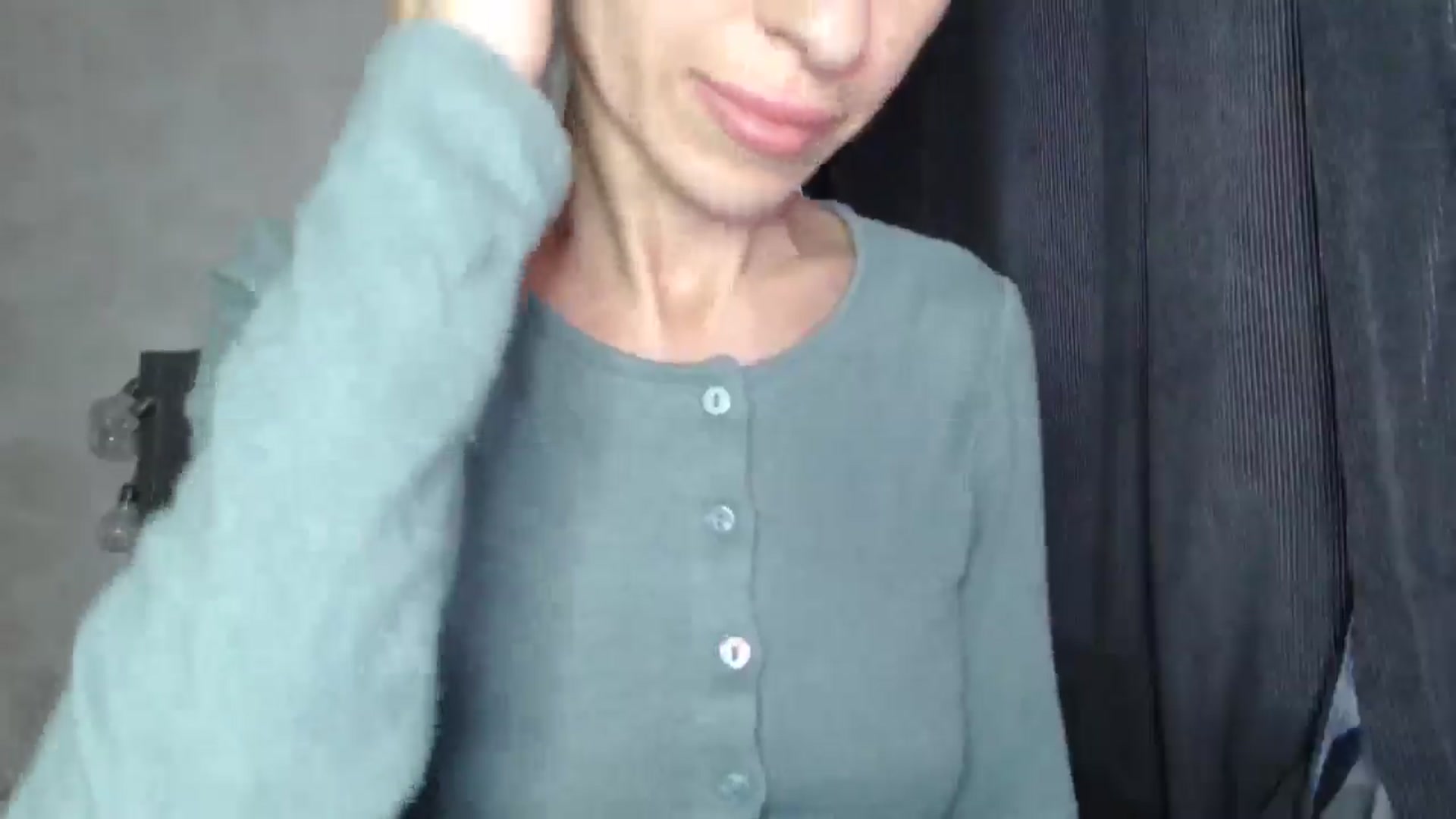 Gallery image thumbnail from Nora_Sweet's myfreecams stream on, 05/08/2025, 11:24 image 17 of 20