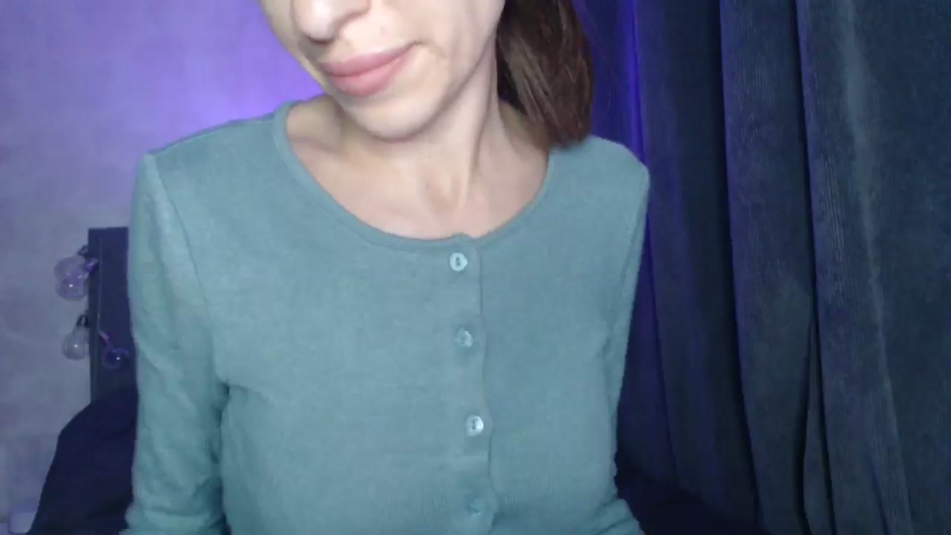 Gallery image thumbnail from Nora_Sweet's myfreecams stream on, 05/11/2025, 16:35 image 15 of 20