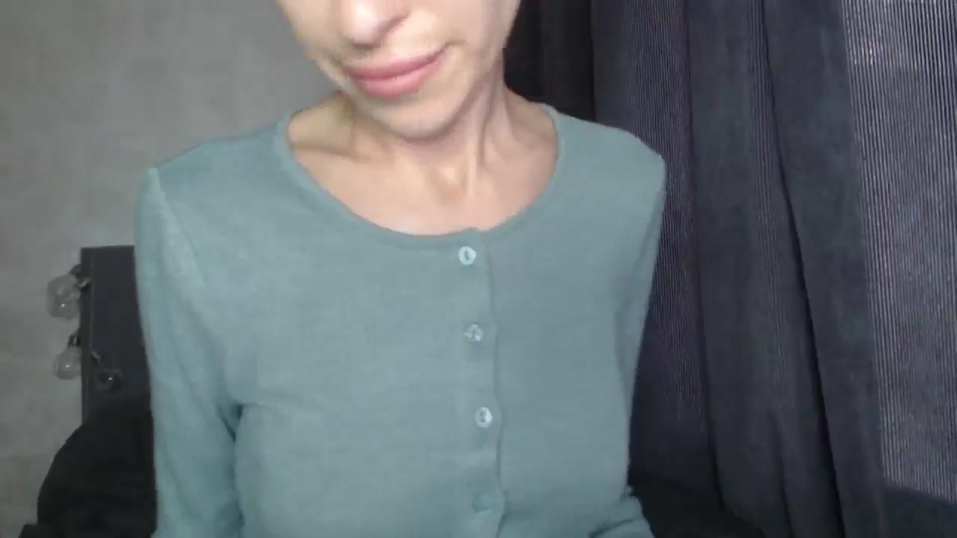 Gallery image thumbnail from Nora_Sweet's myfreecams stream on, 05/12/2025, 11:08 image 4 of 20