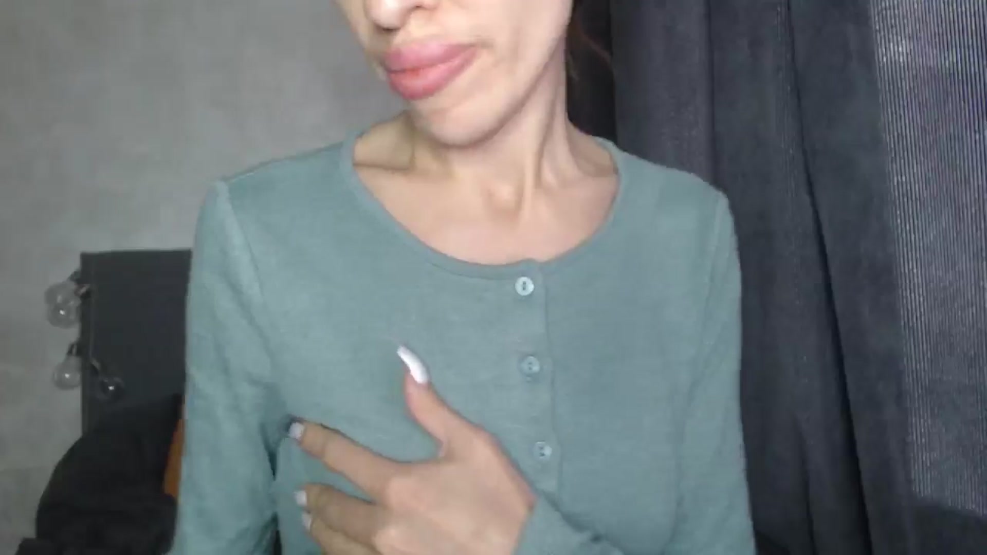 Gallery image thumbnail from Nora_Sweet's myfreecams stream on, 05/12/2025, 11:08 image 16 of 20
