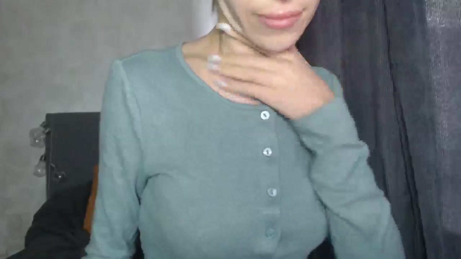 Gallery image thumbnail from Nora_Sweet's myfreecams stream on, 05/12/2025, 12:00 image 16 of 20