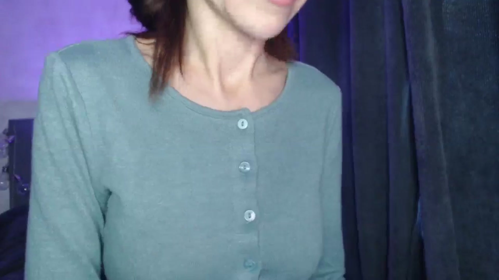 Gallery image thumbnail from Nora_Sweet's myfreecams stream on, 05/13/2025, 16:15 image 17 of 20