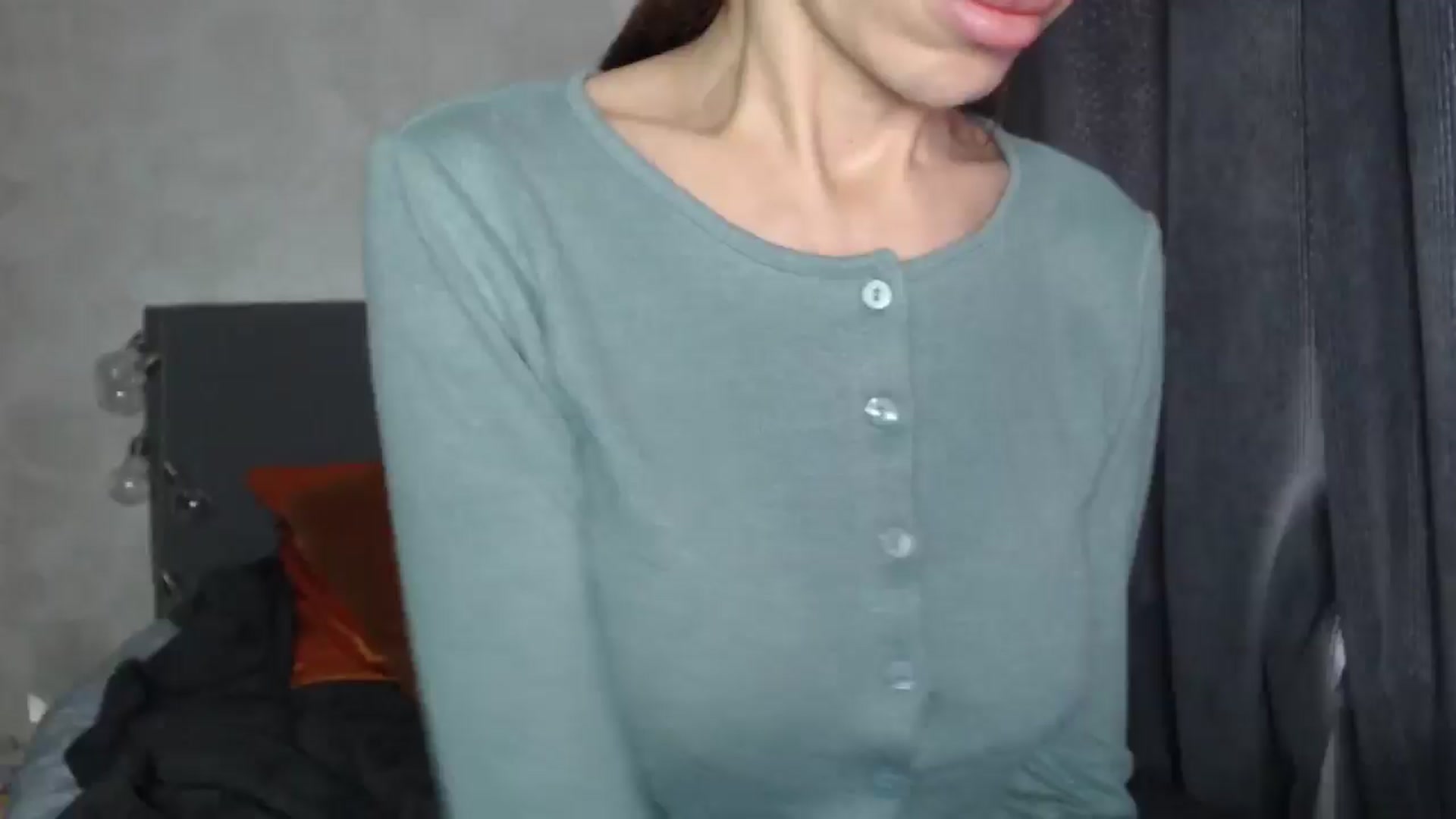 Gallery image thumbnail from Nora_Sweet's myfreecams stream on, 05/18/2025, 12:28 image 3 of 20