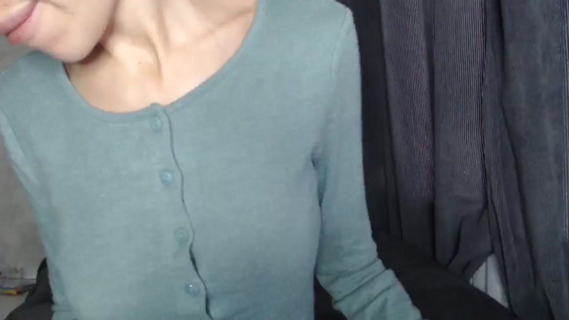 Gallery image thumbnail from Nora_Sweet's myfreecams stream on, 05/19/2025, 08:25 image 19 of 20