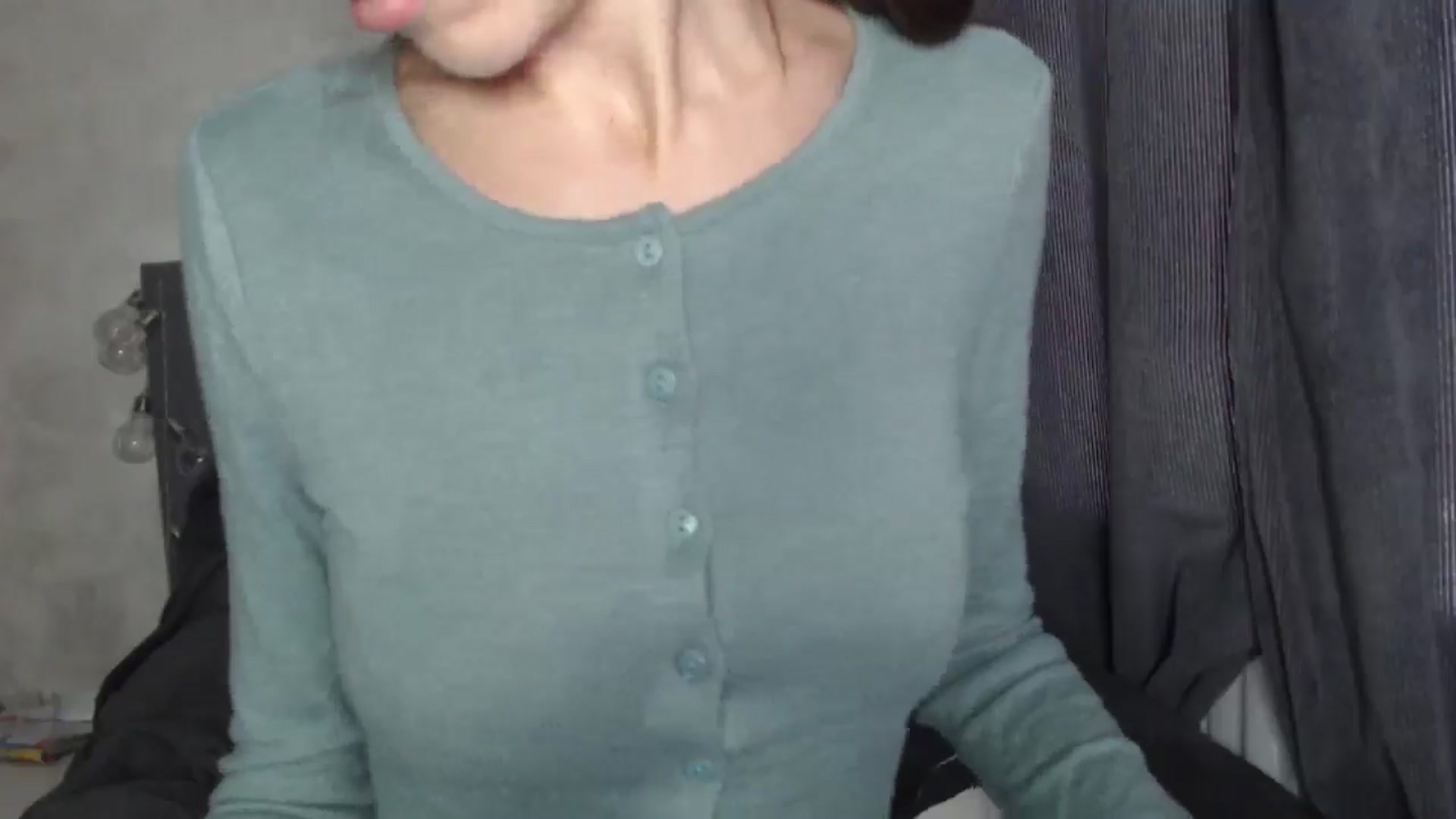 Gallery image thumbnail from Nora_Sweet's myfreecams stream on, 05/19/2025, 08:25 image 2 of 20
