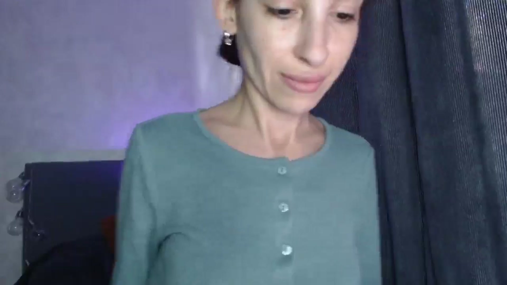 Gallery image thumbnail from Nora_Sweet's myfreecams stream on, 05/20/2025, 13:19 image 4 of 20