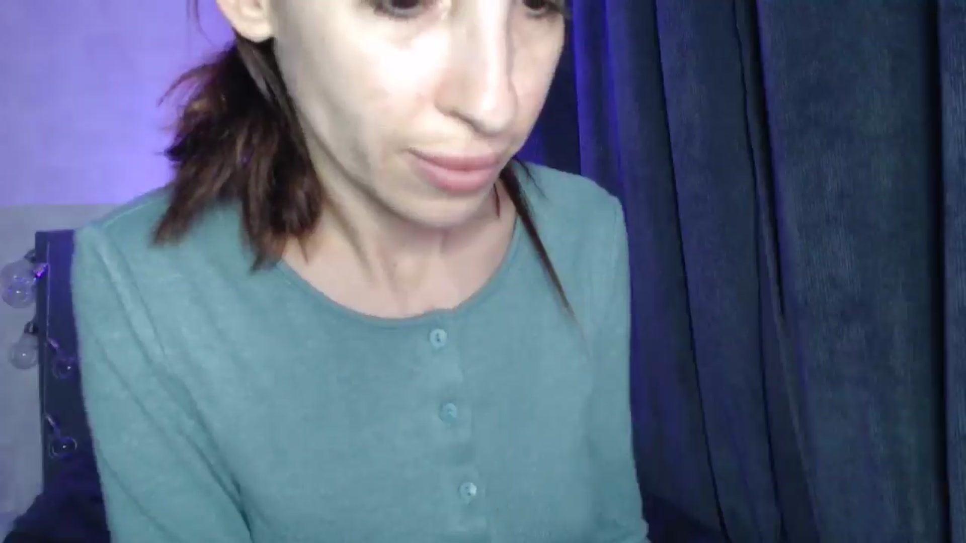Gallery image thumbnail from Nora_Sweet's myfreecams stream on, 05/27/2025, 17:19 image 4 of 20