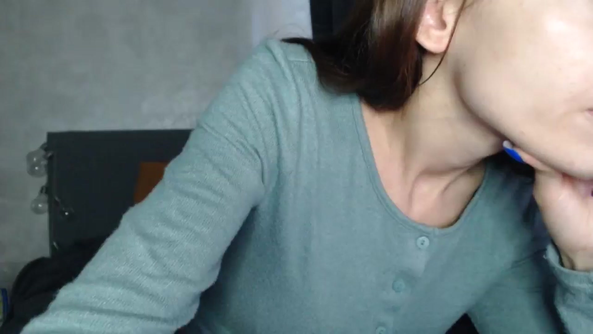 Gallery image thumbnail from Nora_Sweet's myfreecams stream on, 06/01/2025, 13:36 image 17 of 20