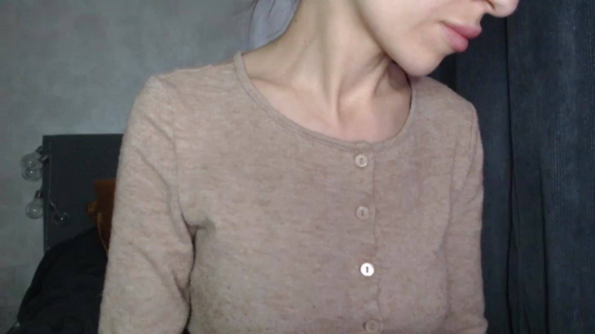 Gallery image thumbnail from Nora_Sweet's myfreecams stream on, 06/04/2025, 12:15 image 1 of 20