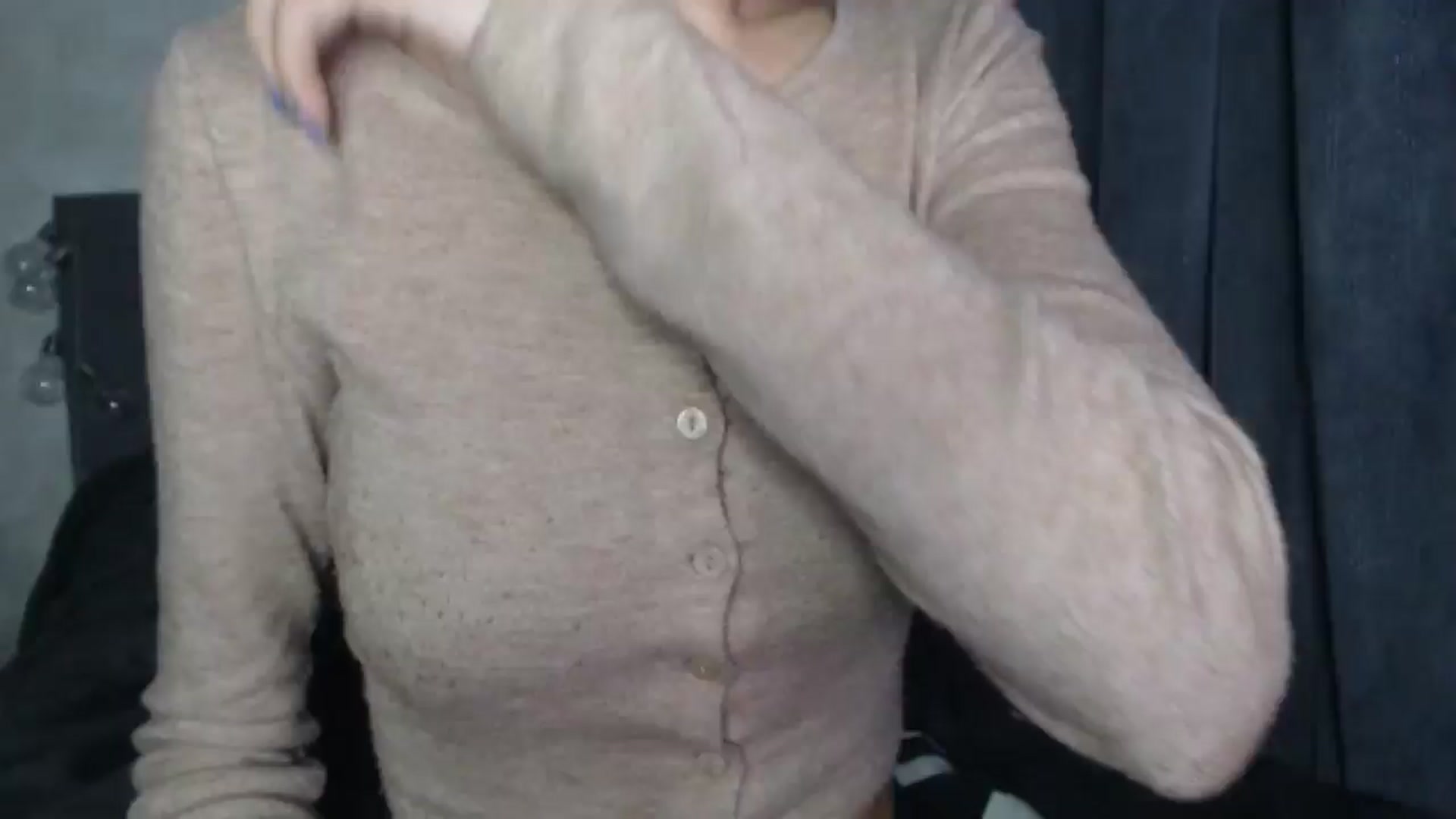 Gallery image thumbnail from Nora_Sweet's myfreecams stream on, 06/04/2025, 12:15 image 11 of 20