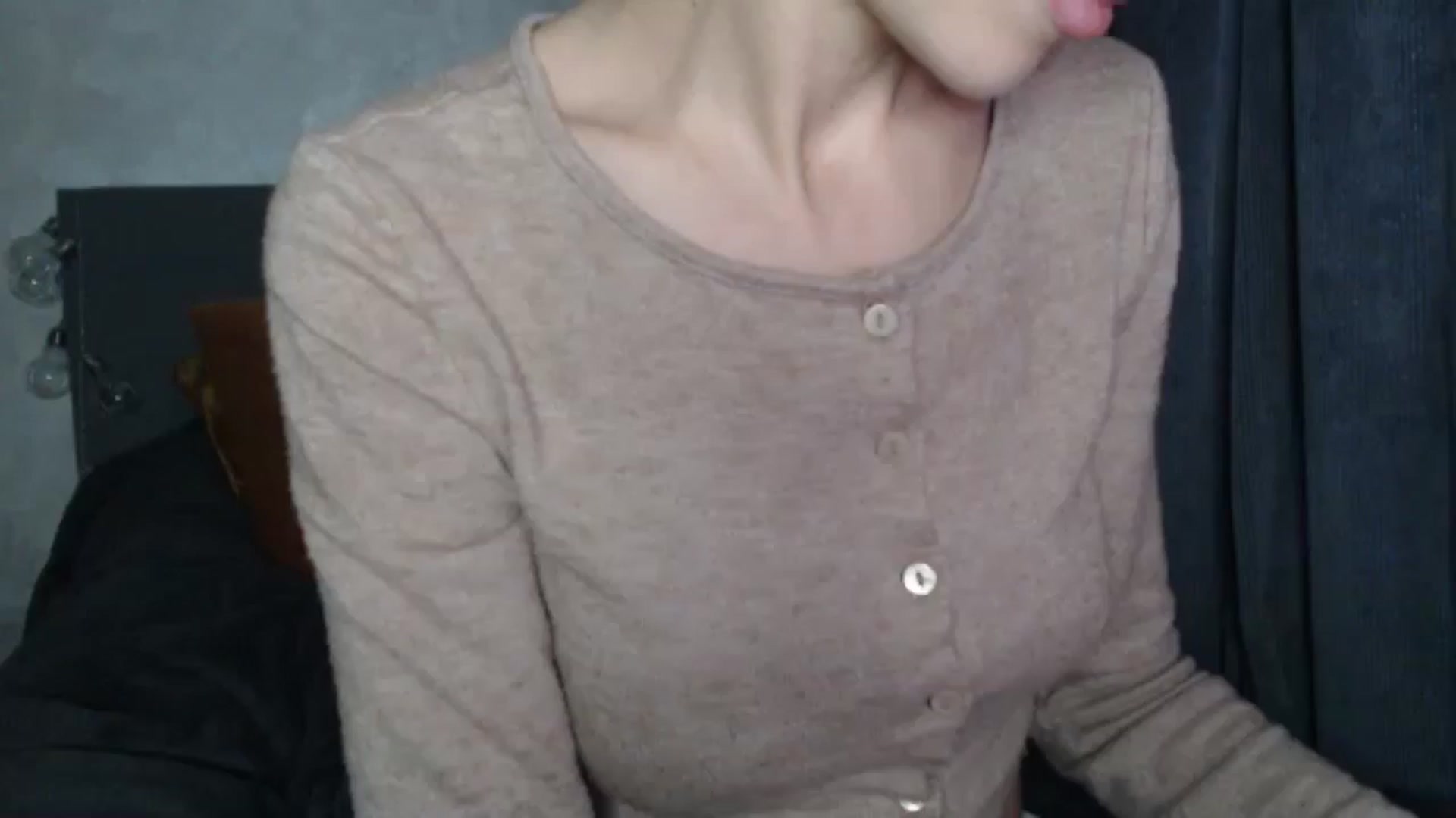Gallery image thumbnail from Nora_Sweet's myfreecams stream on, 06/04/2025, 12:15 image 16 of 20